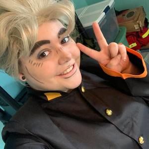 Meet your Posher, Kara